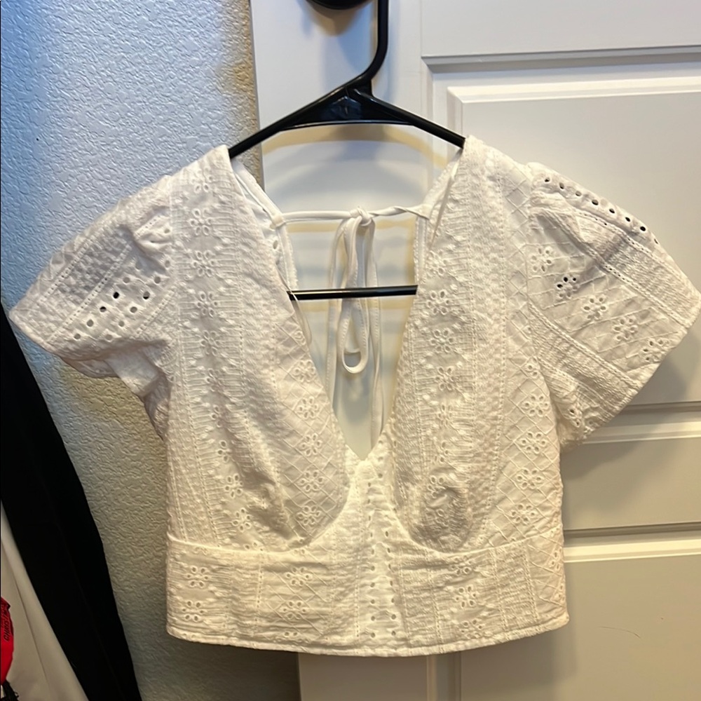NWOT Altar’d State Cropped White Eyelet Women's Top